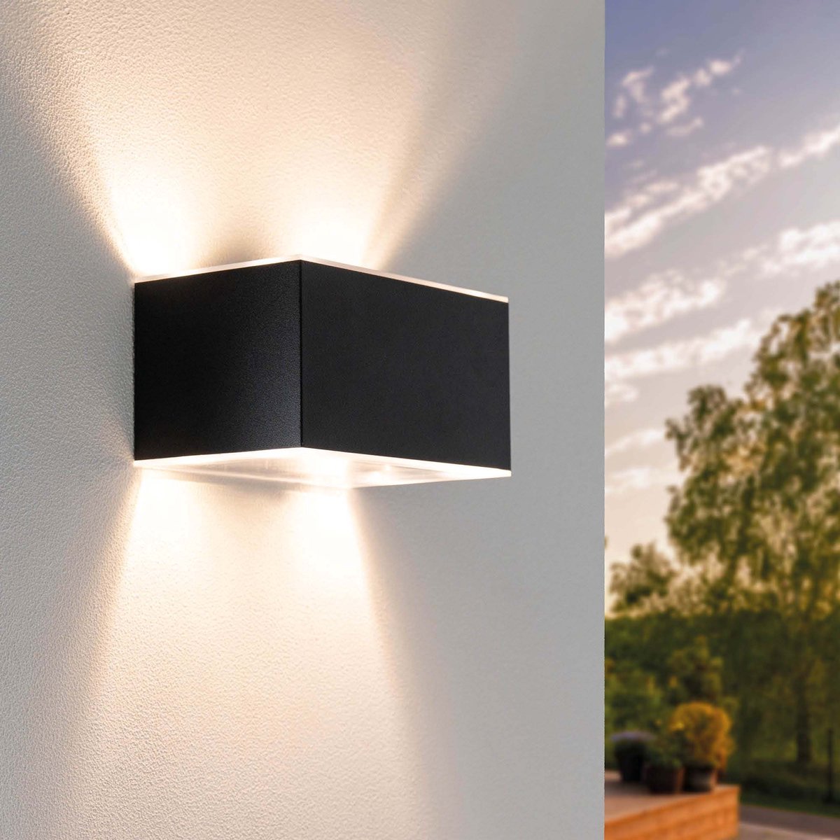 Ledvion - Solar LED Wandlamp - 2W - 60L - 3000K - IP44 - Zwart
