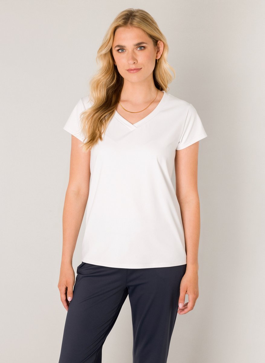 BASE LEVEL Tilly Tops - White - maat 40