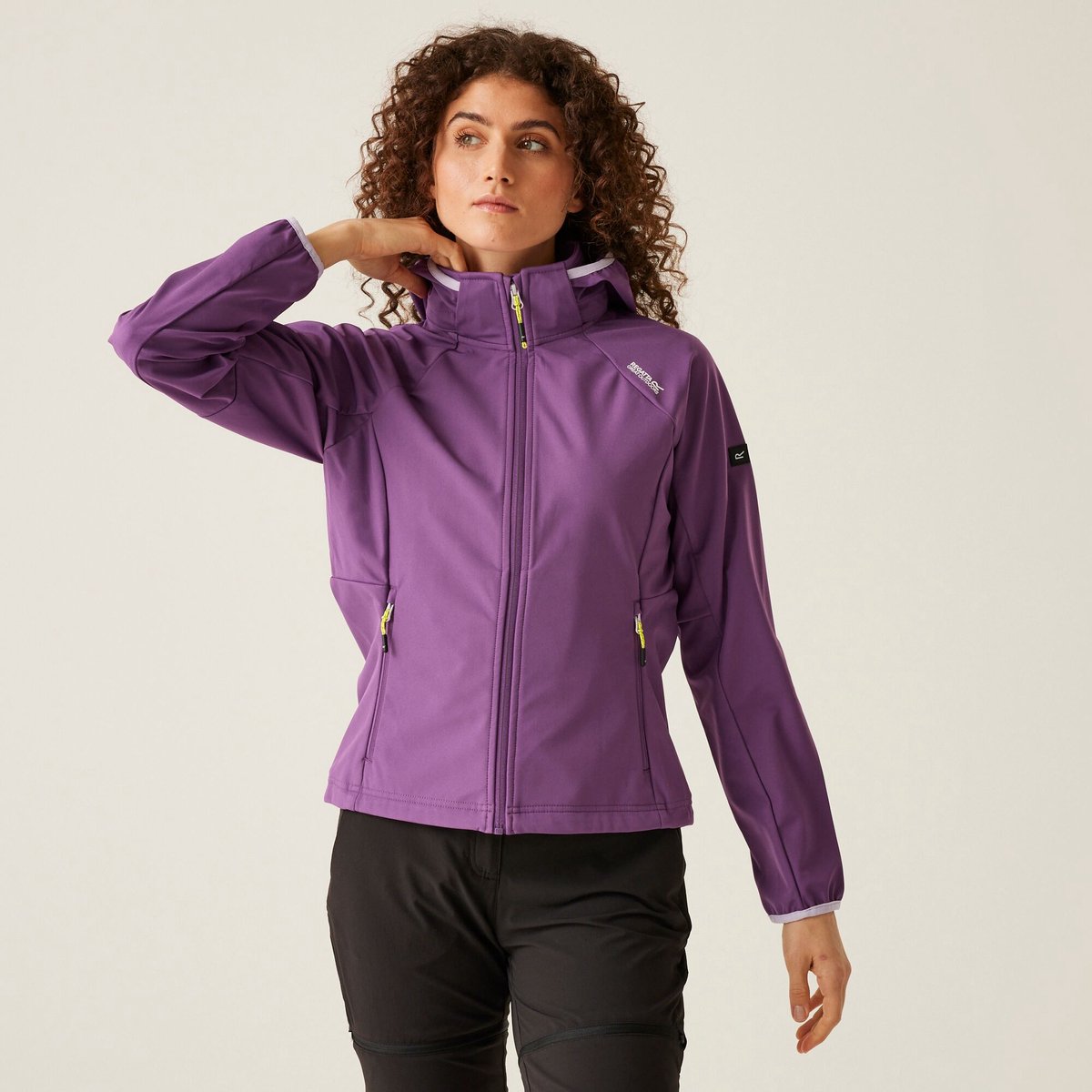 De Bourda waterdichte softshell wandeljas voor dames Purper
