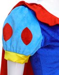 Blauwe mouwen met rode applicaties en gele manchetten van een prinsessenjurk.