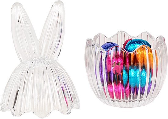 Oeuf de Pâques en verre transparent avec oreilles de lapin, rempli d'œufs en chocolat colorés.