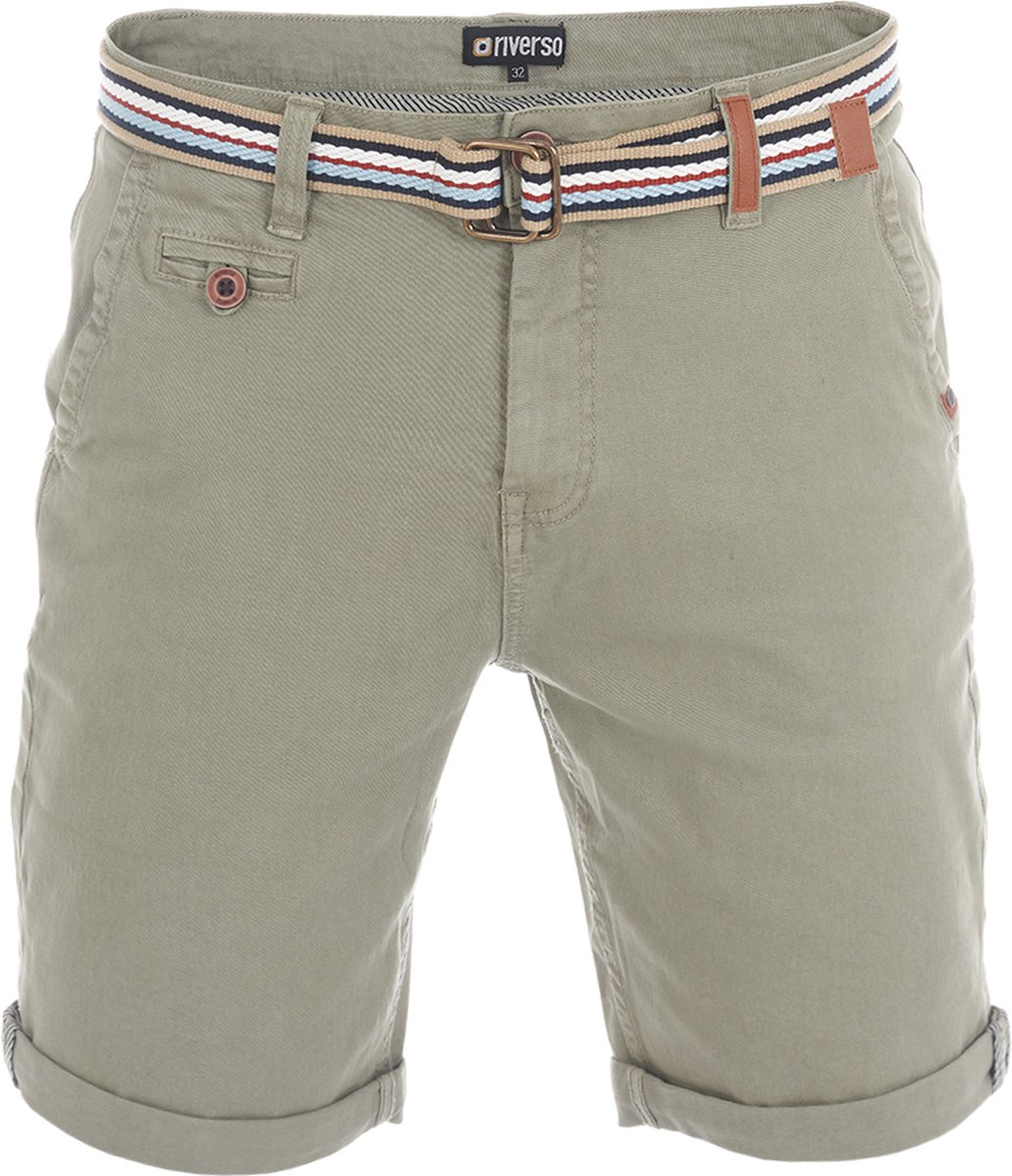 riverso Heren Short RIVKlaas regular/straight Groen W 44 Volwassenen Stretch Zomershorts met Riem & Omslag