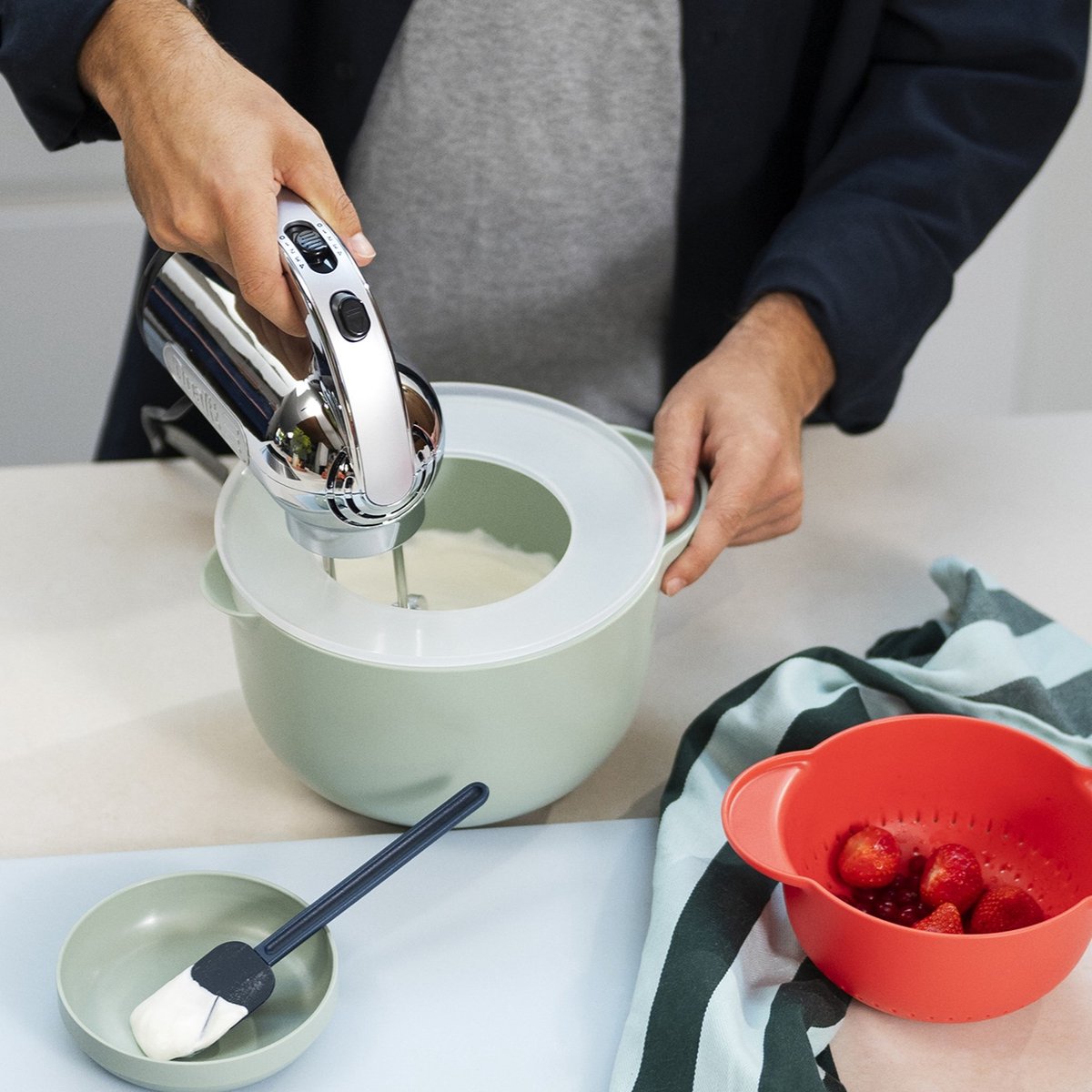 Mepal Beslagkom met spatdeksel Chef it - 3 l - Schaal - Magnetron- en vaatwasmachinebestendig - Bakspullen - Chalk — afbeelding 3