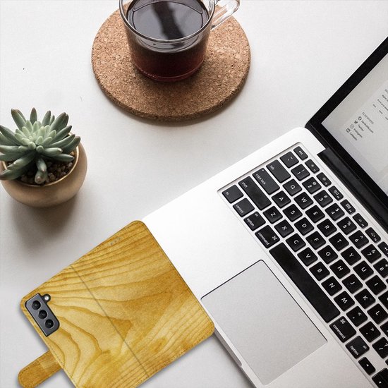 Samsung Galaxy S21 FE Book Style Case Licht Hout