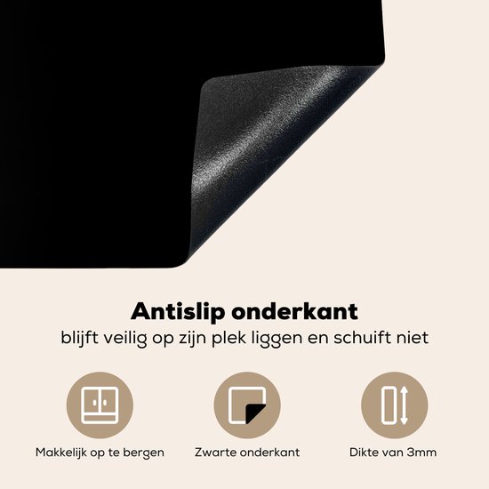 Zwarte inductiebeschermer met antislip onderkant, makkelijk op te bergen, 3mm dik.