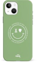 xoxo Wildhearts Kindness Is Key - Single Layer - Smiley case hoesje geschikt voor iPhone 14 hoesje - Hoesje met smiley face - Emoji hoesje geschikt voor Apple iPhone 14 hoesje - Groen