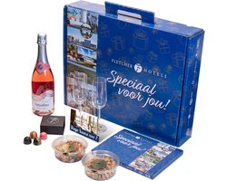 Fletcher Hotels Cadeaubox + BLUE Dagje Sauna voor 2 Cadeaukaart