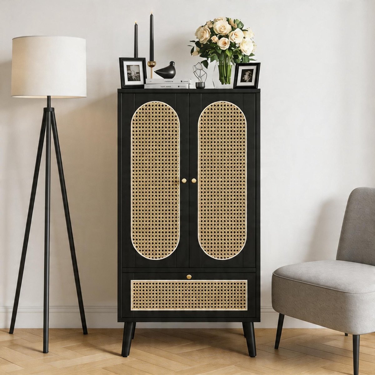 Komhtom - Compact dressoir van 1,1 m in zwart rotan-design - met 2 deuren en 1 lade - hoogkast, eetkamerkast en boekenkast - veelzijdige opbergoplossingen