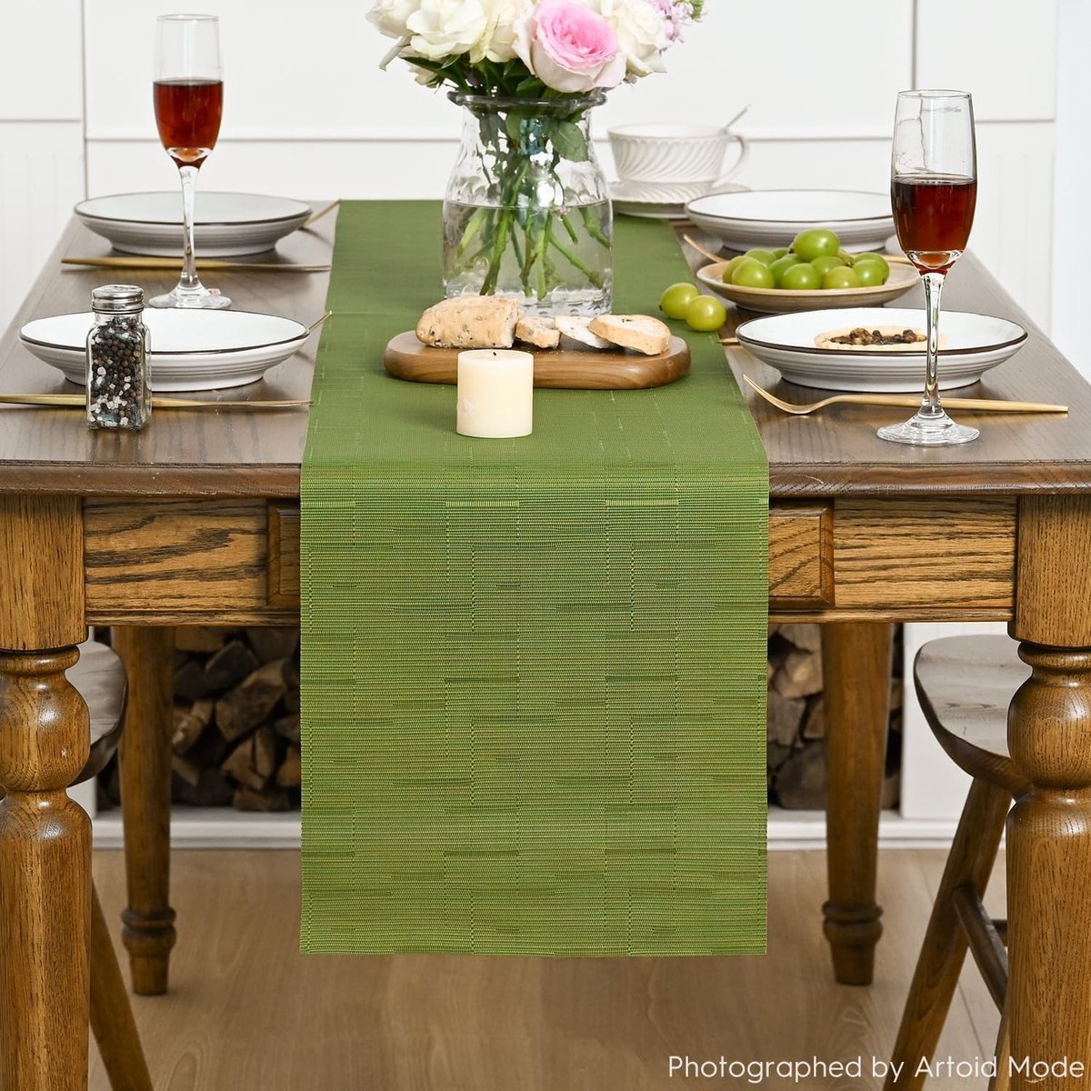 Dailygoods - Wasbare PVC Tafelloper in Grasgroen 30 x 273 cm