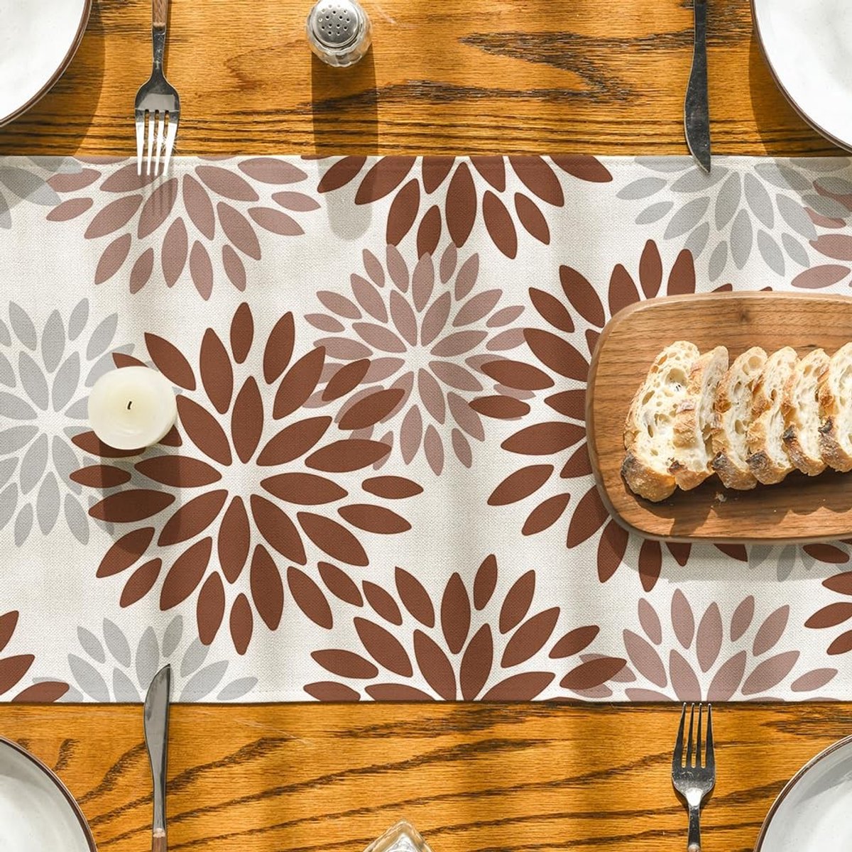 Dailygoods - Tafelloper met Dahlia's voor Keuken en Interieur