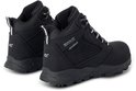 Twee zwarte wandelschoenen van achteren, met gestreepte lipjes en 'R'-logo.