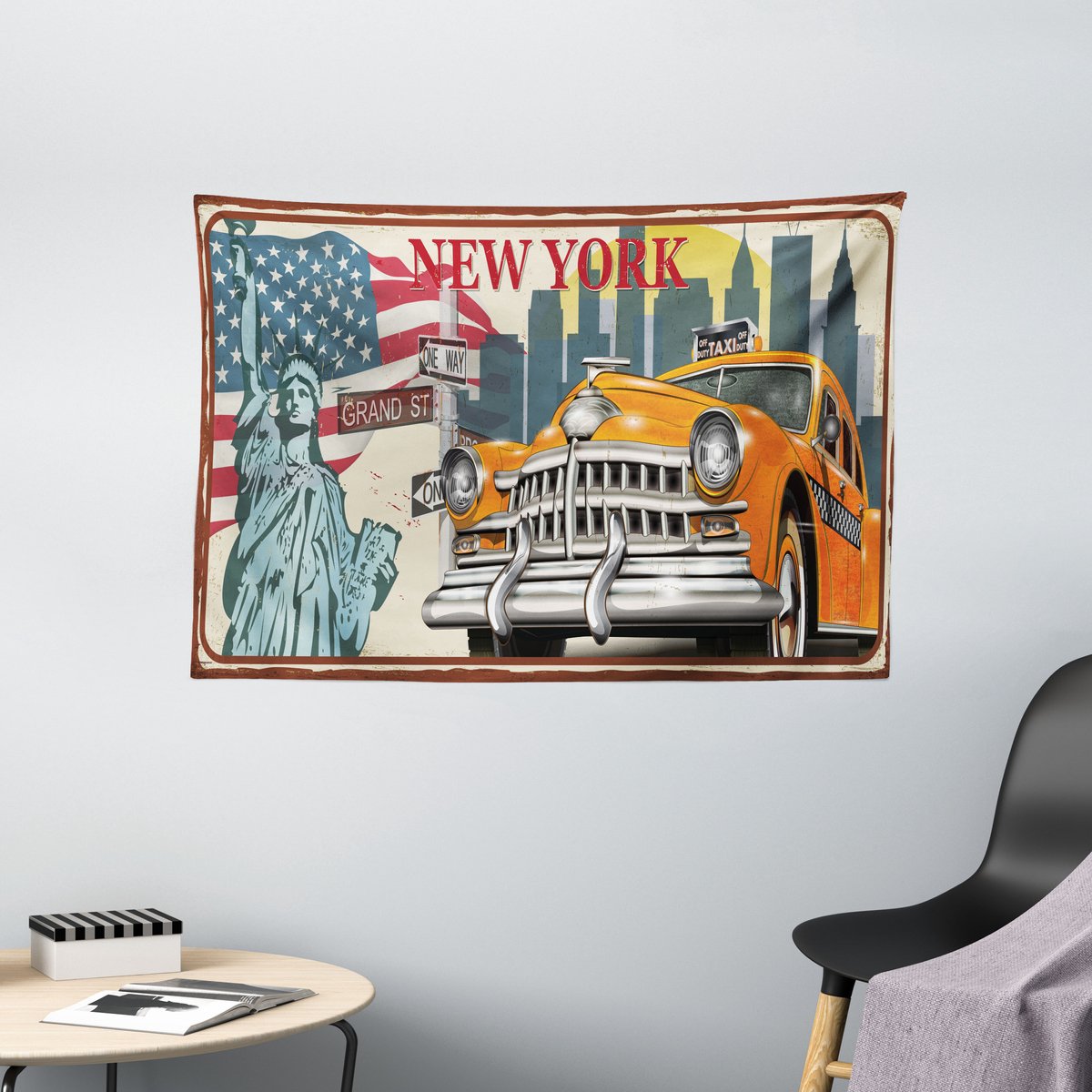 ABAKUHAUS New York Taxi Tapijt, NY City Vintage Board, Woonkamer Slaapkamer Wanddoek Zijdezacht Satijn Wandtapijt, 150 x 100 cm, Eierschaal en Meerkleurig Eggshell en Multicolor