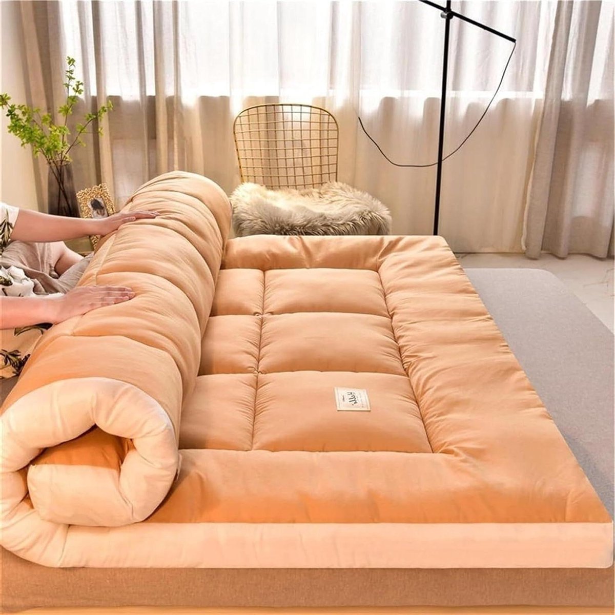 Matras Eenpersoons - Japanse Tatami Vloermatras - Comfortabel Slapen - Ergonomisch Ontwerp - 200x220 cm - Camel