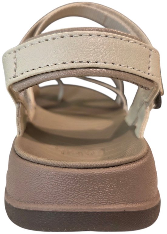 Achterkant van een beige Teva sandaal met taupe zool.