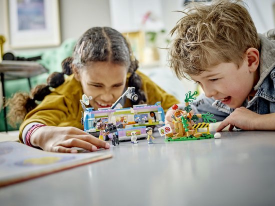 LEGO Friends Nieuwsbusje Dieren Redden Speelgoed voor 6+ Jaar Oude Kinderen - 41749