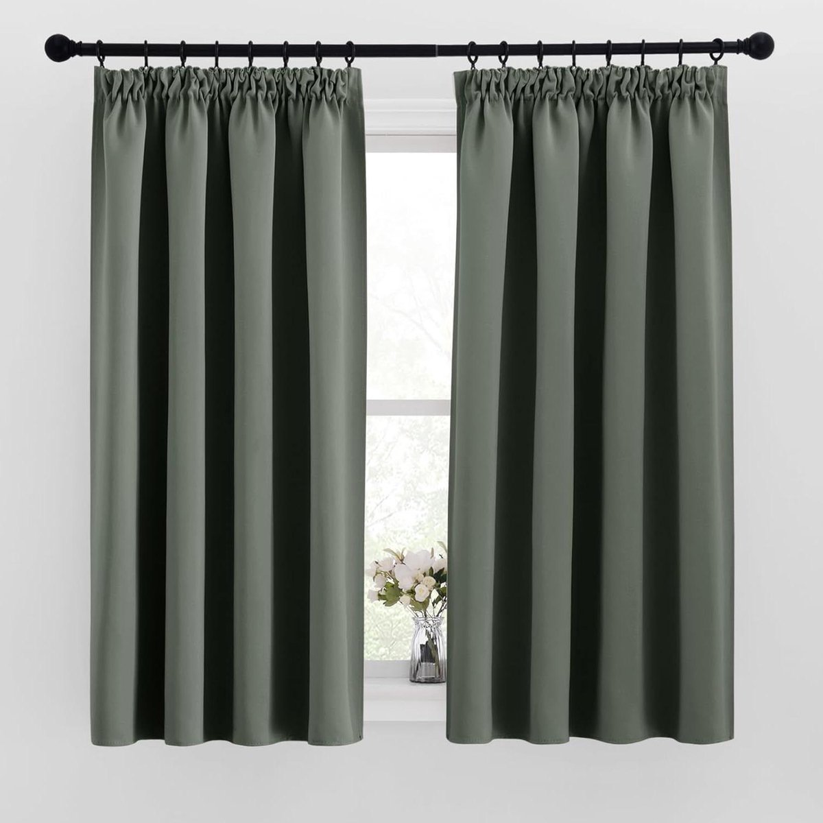 Verduisterende Gordijnen - Isolerende Raambekleding - Slaapkamer Verduisteren - Drievoudige Weeftechnologie - 140x145cm (2 Panelen) - Grijsgroen