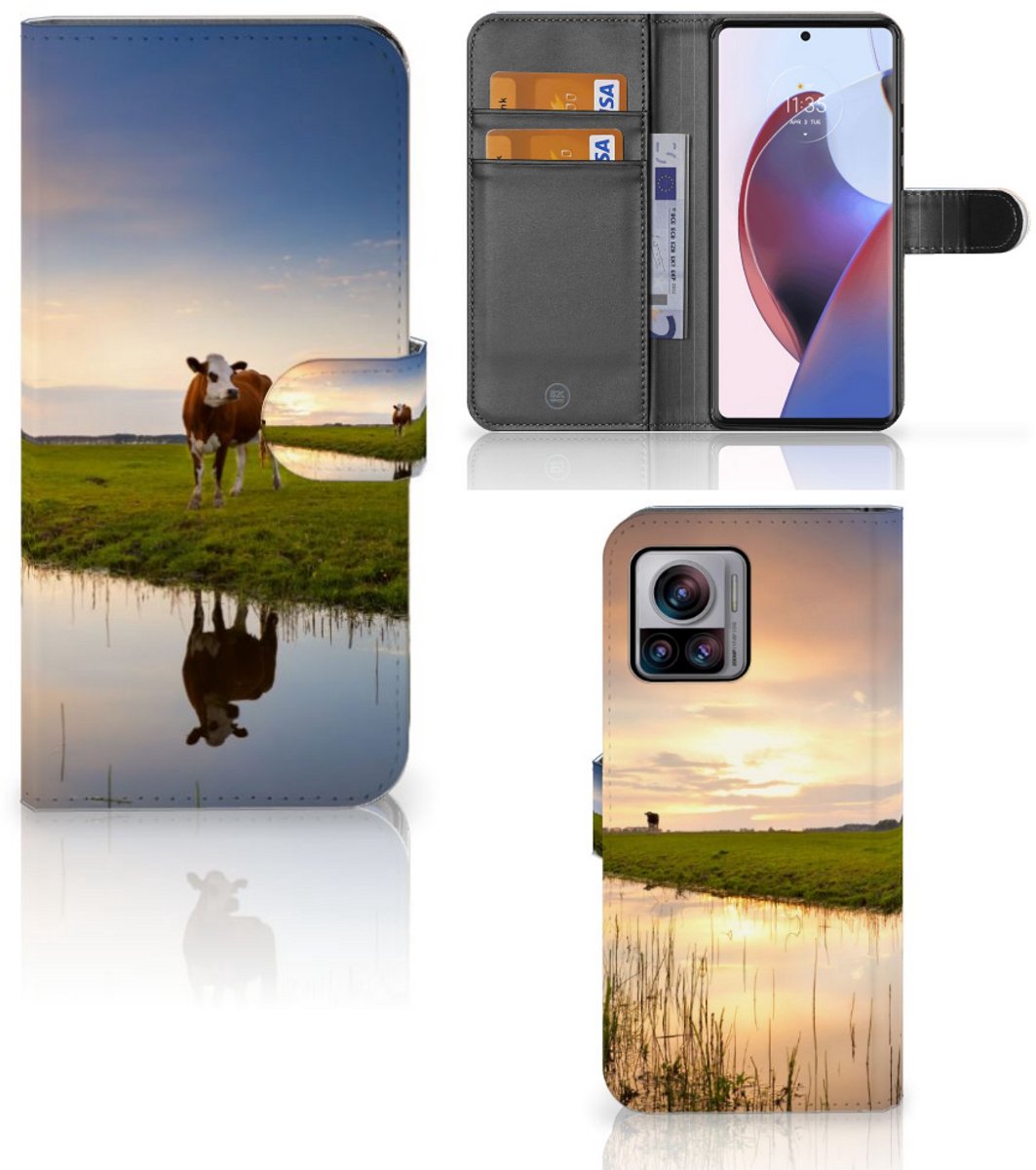 Motorola Edge 30 Ultra Telefoonhoesje met Pasjes Koe