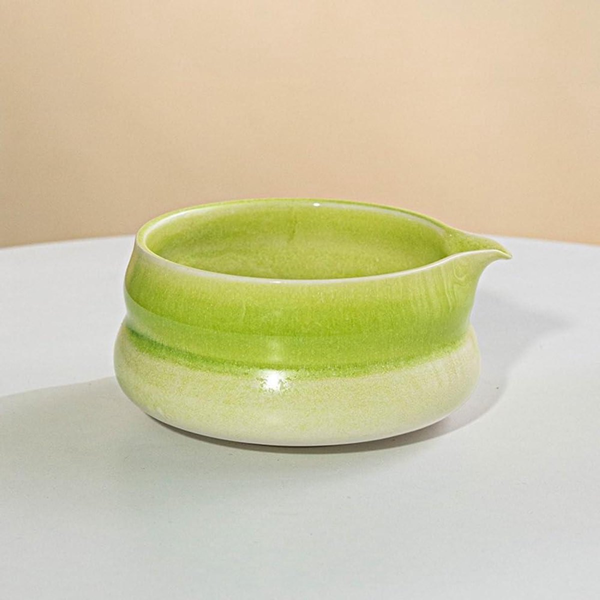Matcha Kom - Theekom Mengkom - Matcha Bereiden - Met Gietlip - 500ml 14cm - Lichtgroen