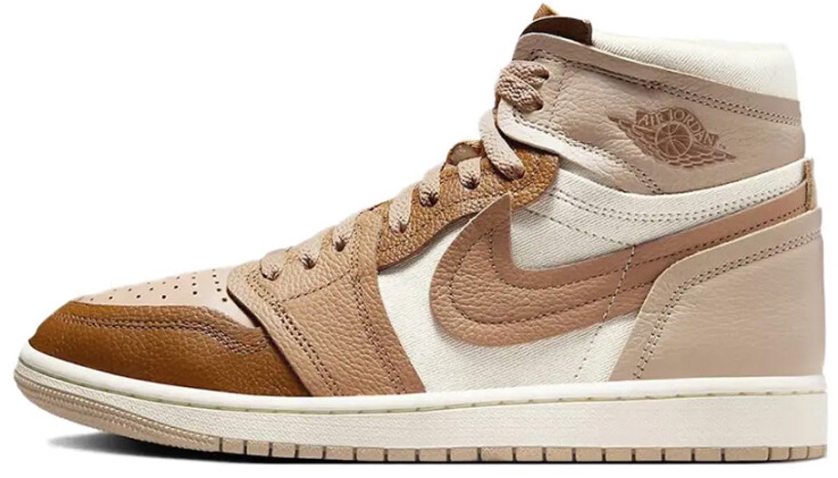 Nike Nike Air Jordan 1 MM High Sneakers Dames Bruin