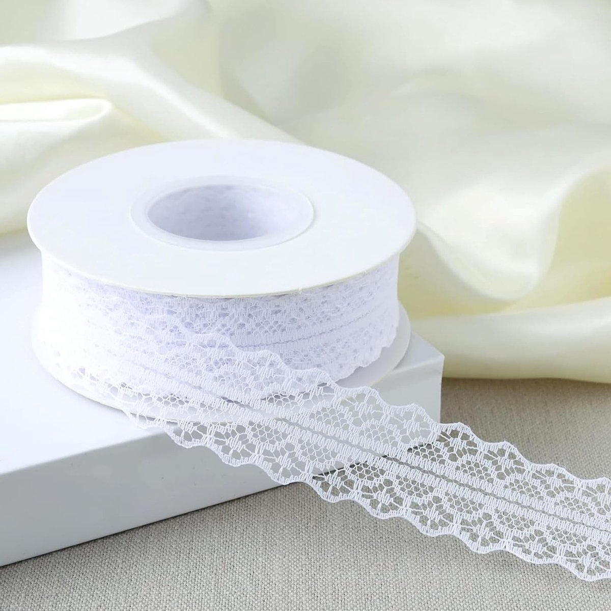 Vintage Witte Kanten Rand 3cm Breed voor Bruiloft Decoratie, Craft Projecten en Cadeauverpakking, 22m/Rol