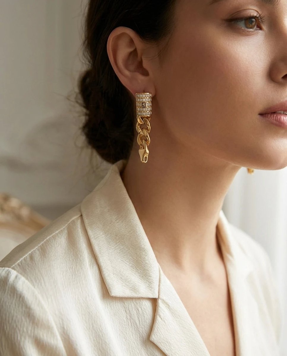 Dorvina VIP Serie Staal Bovenkant Verguld Goudkleurig Zirkonia Ys Model Vintage Dames Oorbellen