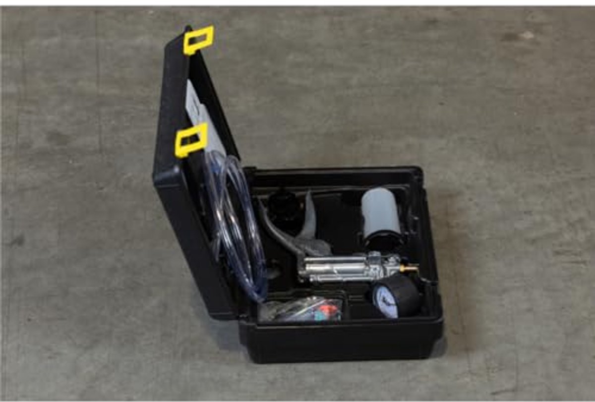 Vacuümpomp Kit - Druktester - Motor Diagnostiek - Met Zilveren Handpomp - 2.2 Kilogram - Grijs