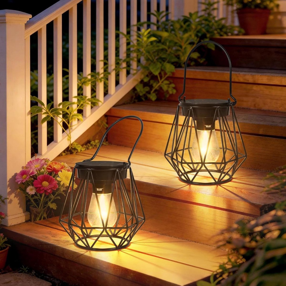 Zeshoekige Buitenverlichting - Zonne-energie Lantaarn - Tuin Verlichten - Automatisch Aan - 474 Gram - Zwart