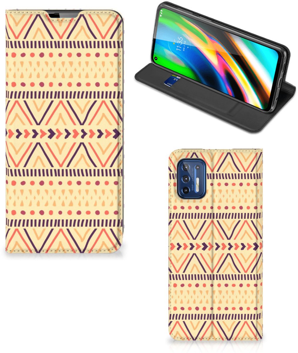 Motorola Moto G9 Plus Hoesje met Magneet Aztec Yellow