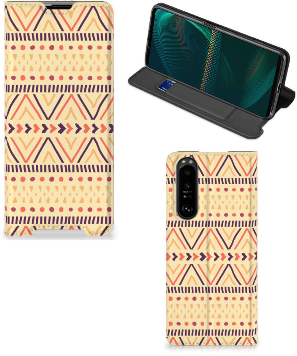 Sony Xperia 5 III Hoesje met Magneet Aztec Yellow