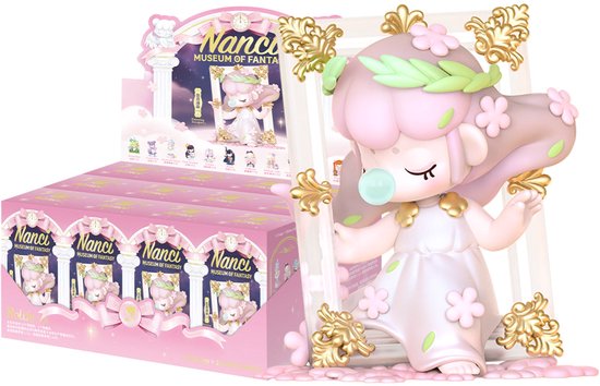 Doos met 12 Nanci Museum of Fantasy poppen, inclusief pop in lijst met bloemen.