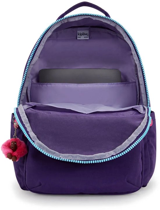 Paarse Kipling rugzak, open van voren, met lichtpaarse voering en laptopvak.