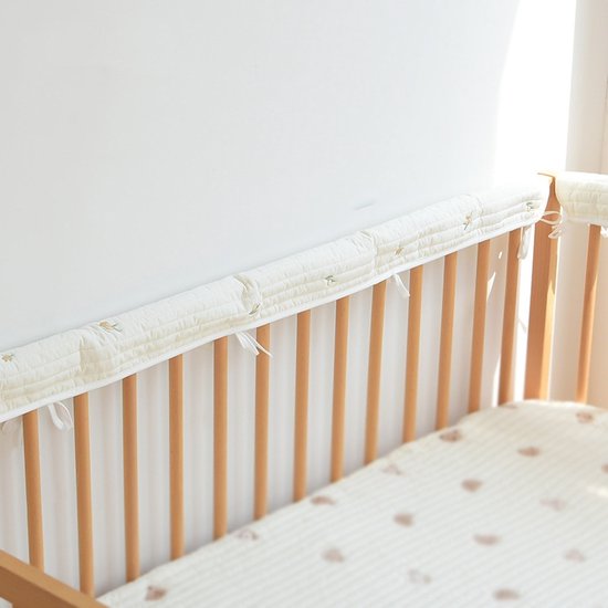 Bedhekje & Veiligheidsvoorziening voor kinderen — Bedframebeschermer — Wiegstootrand — Afneembaar & Wasbaar — Rand- & hoekbescherming — Bedrandbescherming — Beschermende bedrail — Bijtbestendig