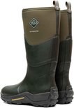 Achterkant van twee groene Muck Boot Muckmaster laarzen met lusjes.