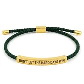 Bracelet cordon tressé vert foncé pour homme et femme avec plaque dorée et texte gravé « Don't Let The Hard Days Win » – réglable