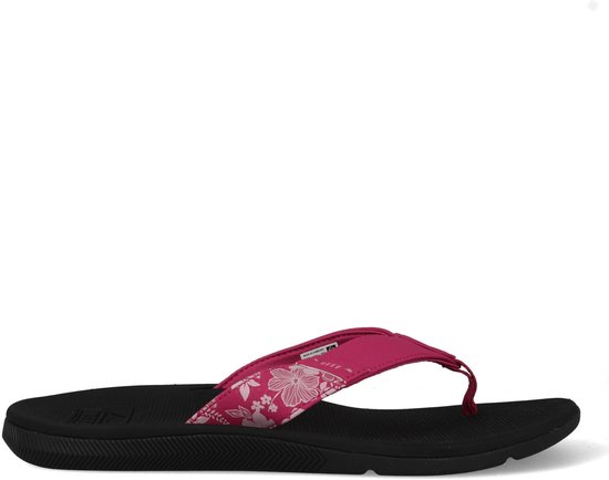 Zwarte Reef slipper met felroze band met bloemenprint op de zijkant. Zwarte zool.
