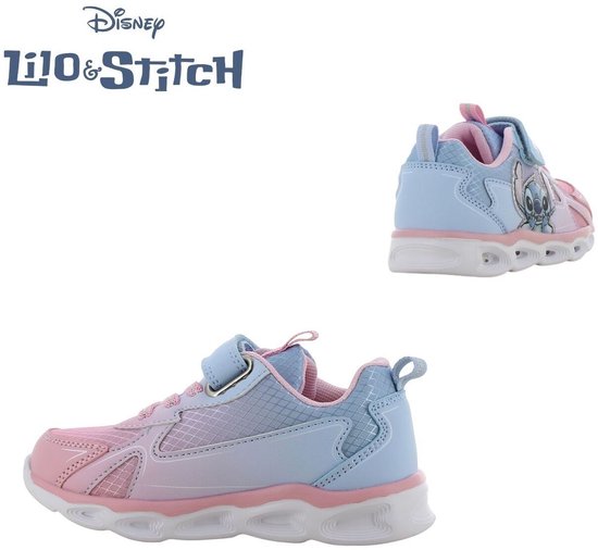 Roze en lichtblauwe kindersneaker met Stitch-print, klittenbandsluiting en lichtjes in de zool.