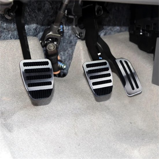 Pedaalhoezen Auto - Gas Rem Covers - Veiliger Rijden - Antislip Oppervlak - 2 Stuks - Metaal — afbeelding 3