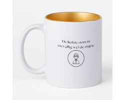 Hacebo® - De liefste oom is toevallig wel de mijne koffiebeker met goud kleurige binnenkant - Oom - beste oom ever - thee mok - koffie beker - Familie cadeau - Bedankje - Bedank cadeau - Familie kado - koffiemok - 330 ML