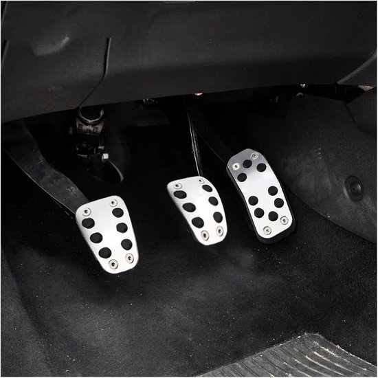 Auto Pedaal Covers - Gas Rem Pedaal - Verbeterde Grip - Roestvrij Staal Rubber - One Size - Zilver — afbeelding 2