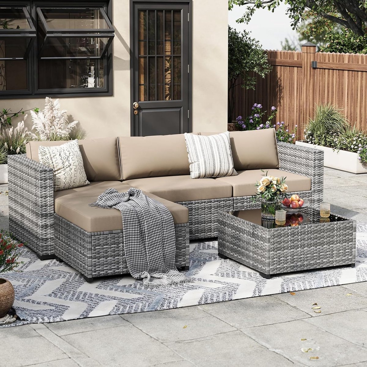Tuinmeubelset Modulaire Loungeset 5-Delig 215 x 150 x 75 cm – Rotan Hoekbank met Tafel en Poef – Weerbestendig Balkon/Terras Set Grijs/Kaki – Nicolehome