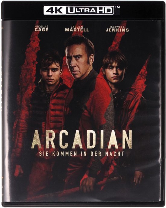 Voorzijde van de "Arcadian" 4K Ultra HD Blu-ray hoes met Nicolas Cage, Jaeden Martell en Maxwell Jenkins.