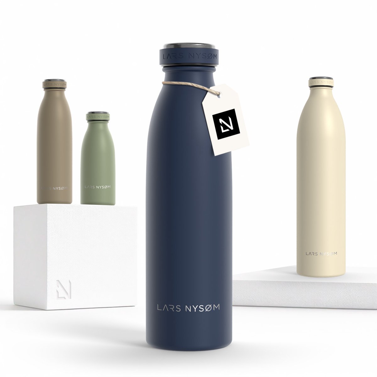 LARS NYSØM Roestvrijstalen drinkfles 'Ren' 500ml Navy