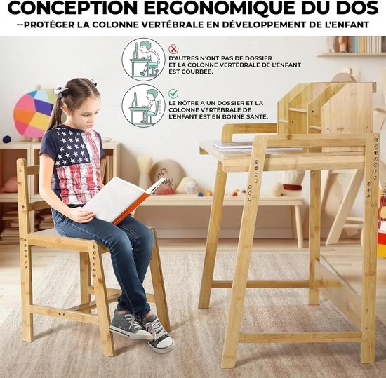 Une fille est assise sur une chaise en bois tenant un livre, regardant un bureau en bois avec des compartiments de rangement.