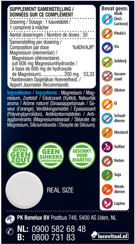 De achterkant van het flesje toont de ingrediëntenlijst, voedingswaarde, en allergeneninformatie. Ook een afbeelding van de "REAL SIZE" kauwtablet.