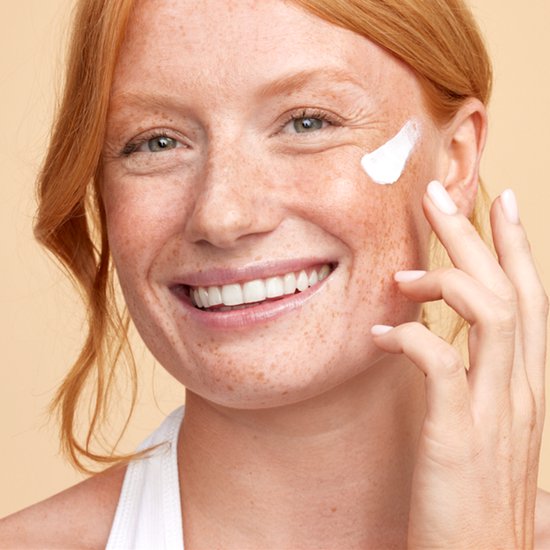 Biodermal Zonnebrand -  Matterende Zonnefluïde voor het gezicht SPF 50  - 40ml - Voorkomt glimmen en puistjes
