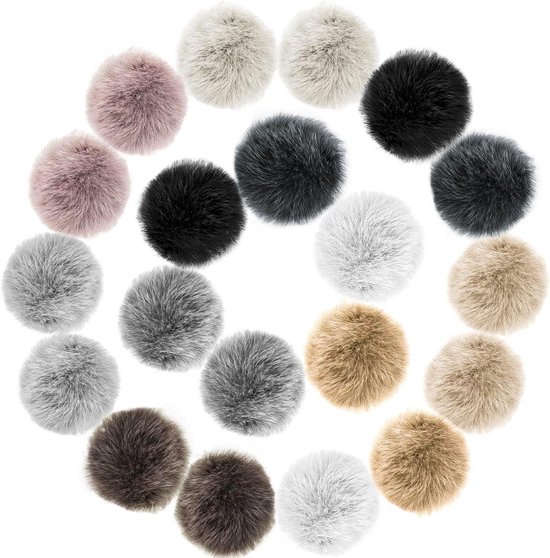 Haakpatroon: Pom pom sjaal (digitaal) - Caro's Atelier