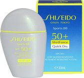 Zonnebrandcrème met Kleur Shiseido Sports BB SPF50+ Medium Huidskleur (30 ml)
