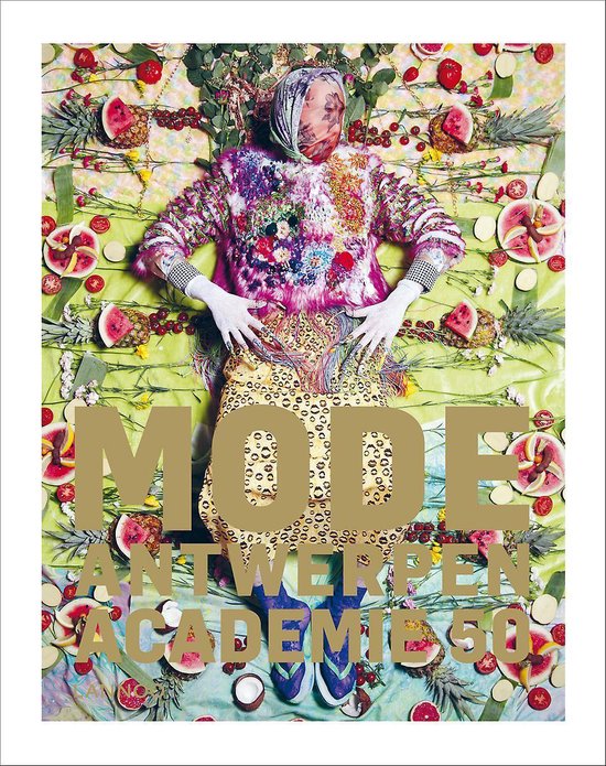Cover van het boek 'Mode Antwerpen Academie 50' van Suzy Menkes