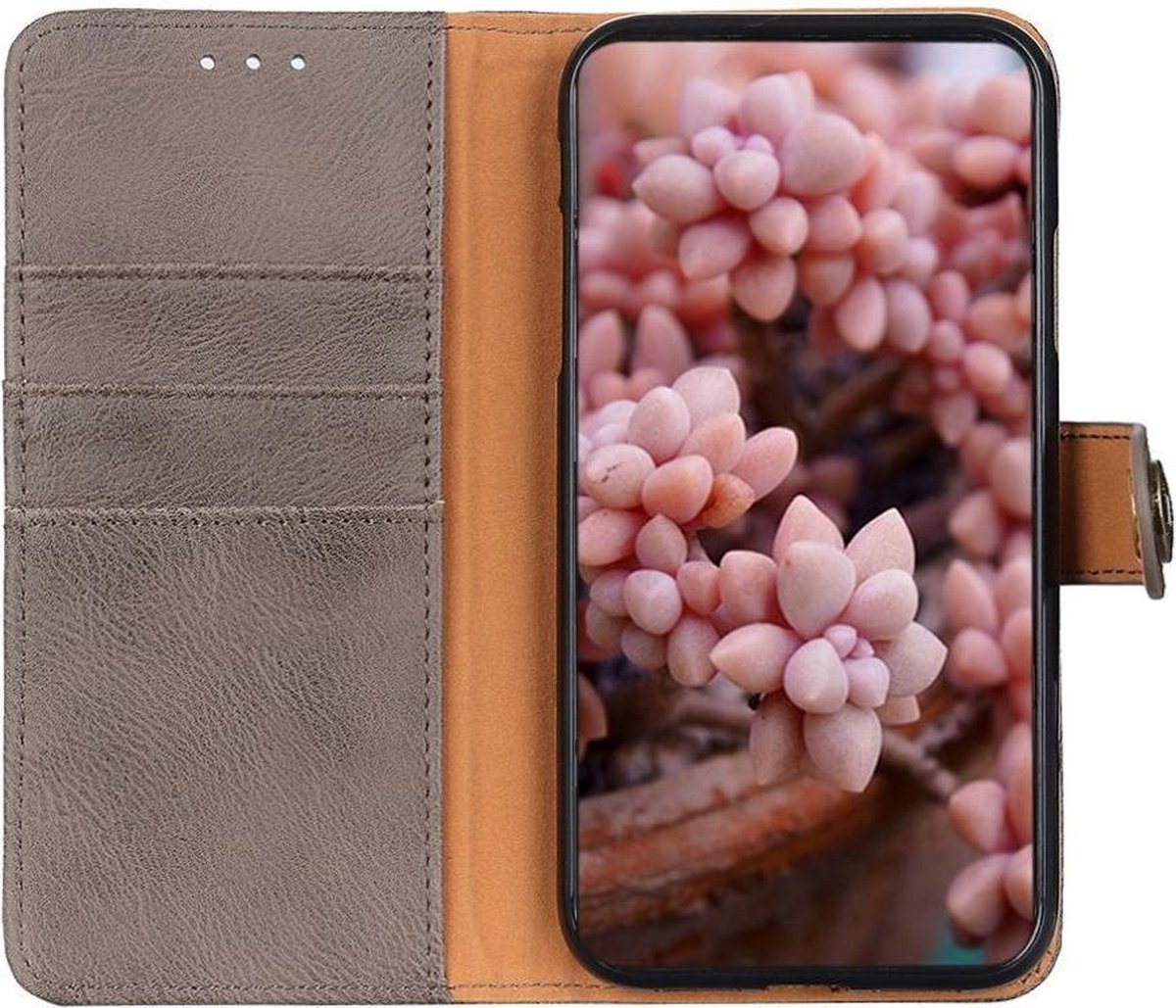 Nokia 5.4 Hoesje Portemonnee Book Case met Drukknoop Sluiting Khaki