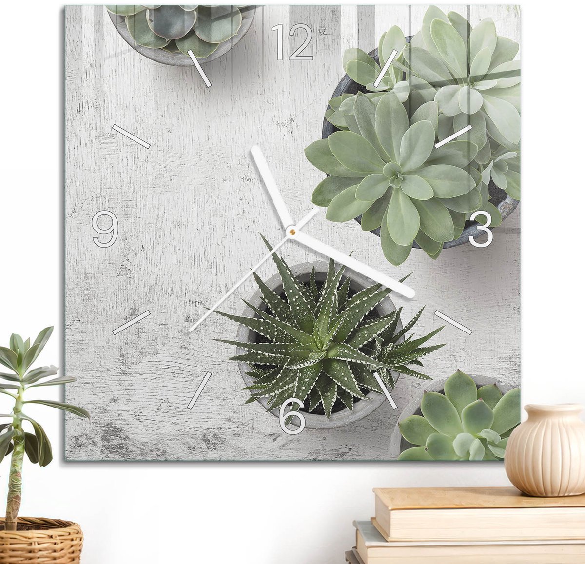 ArtPrintCave Groene Glazen Klok - 30x30 cm - Wandklok Vierkant - Vetplanten Natuur Stille Wandklok - Natuur Wandklok Keuken - Witte Klokwijzers